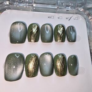 Handmade Short Press On Nails Medium Olive Green Gold Cat Eye Magnetic Gel Set